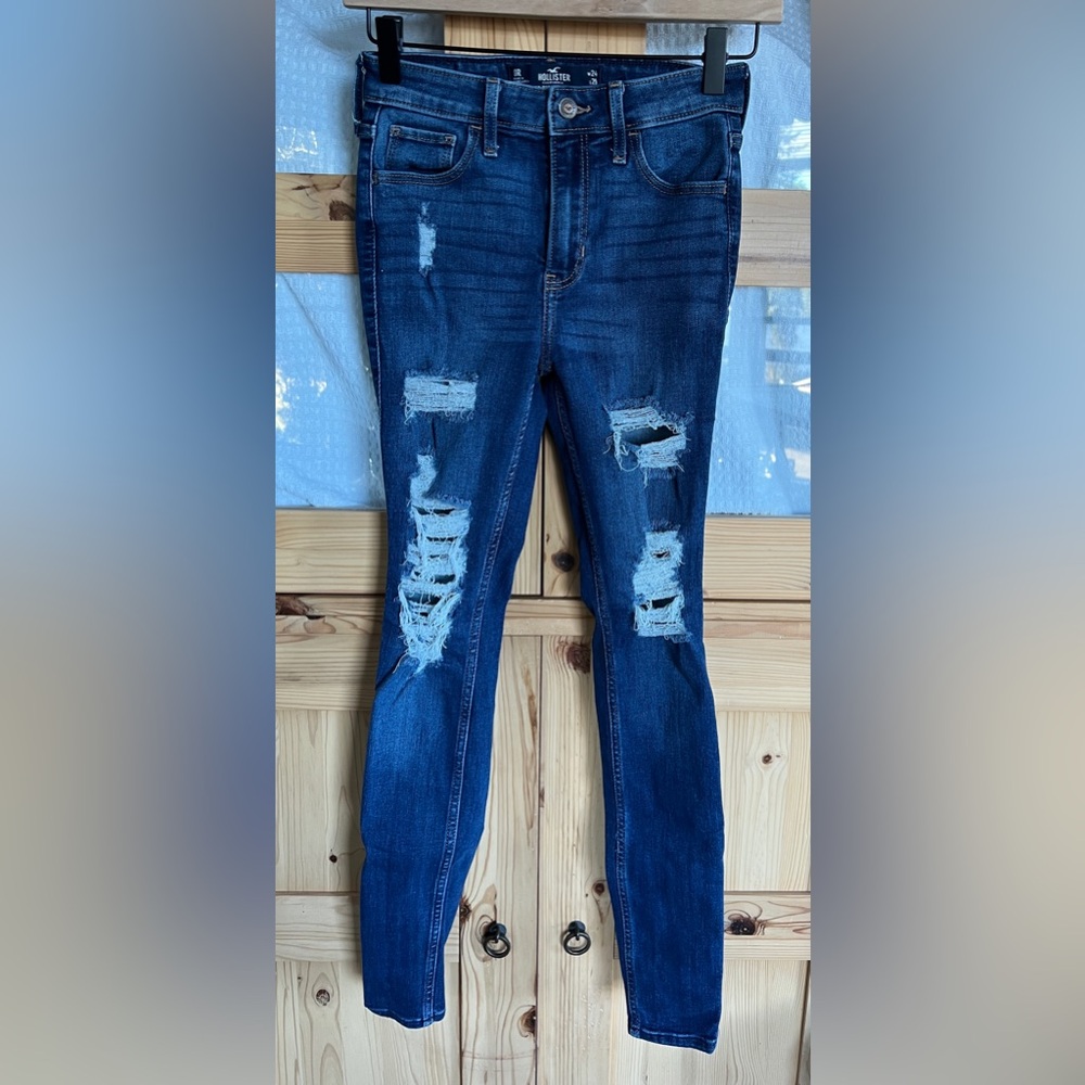 Hollister High Rise Super Skinny Distressed Blue Jeans